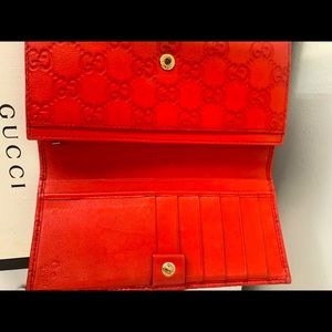 Gucci wallet